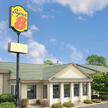 Hotel Super 8 By Wyndham Hudson Extérieur photo