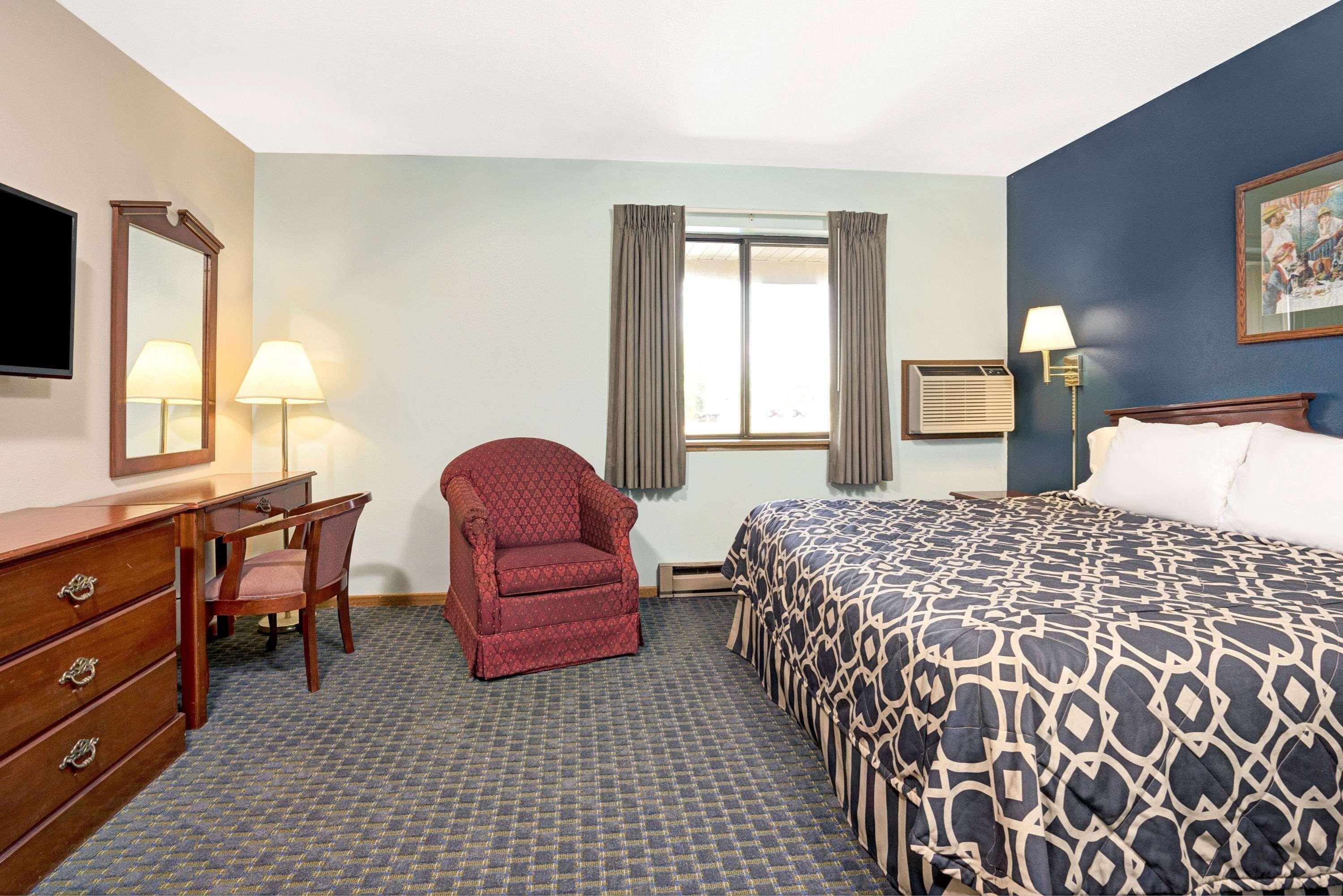 Hotel Super 8 By Wyndham Hudson Extérieur photo