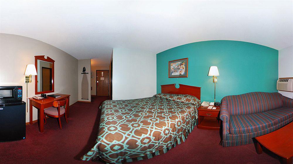 Hotel Super 8 By Wyndham Hudson Extérieur photo